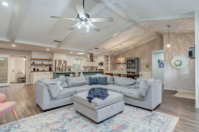 4614 92nd Street, Lubbock, TX 79424