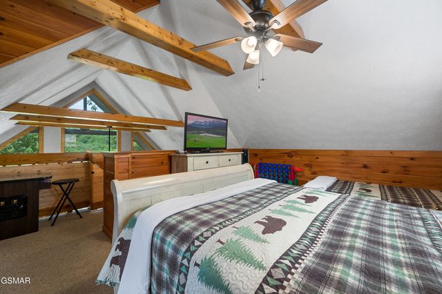 3629 Country Pines Way, Sevierville, TN 37876