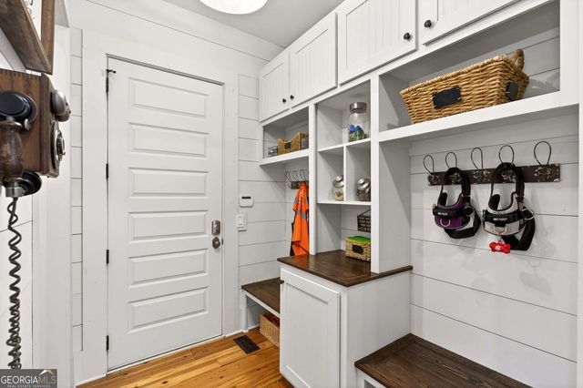 52 Woodstock Road, Roswell, GA 30075