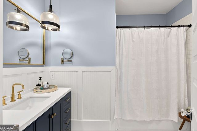 52 Woodstock Road, Roswell, GA 30075