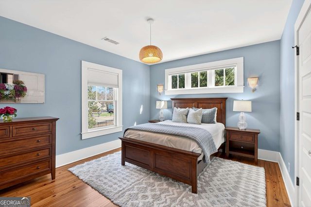 52 Woodstock Road, Roswell, GA 30075