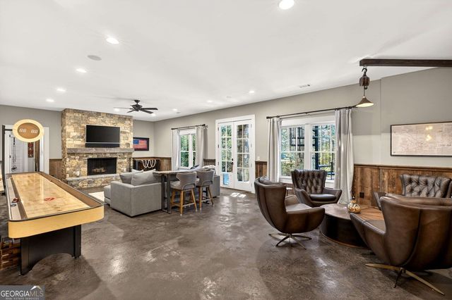 52 Woodstock Road, Roswell, GA 30075