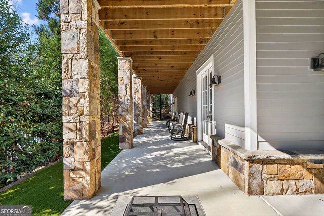 52 Woodstock Road, Roswell, GA 30075