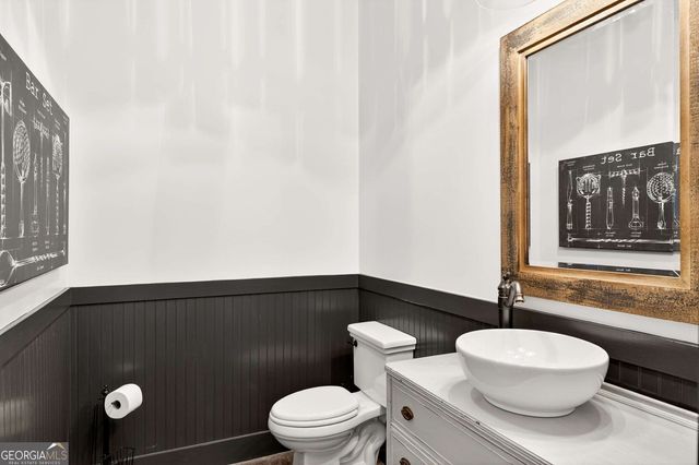 52 Woodstock Road, Roswell, GA 30075