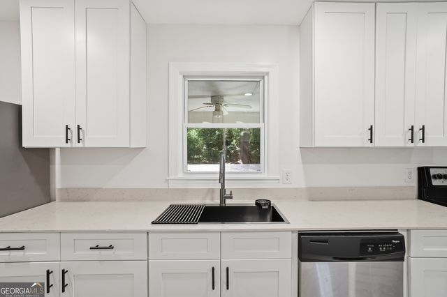 6146 Hill Street, Austell, GA 30168