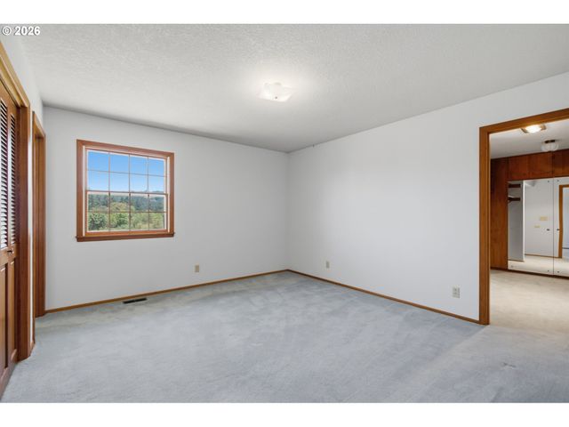 13937 Nw SPRINGVILLE Rd, Portland, OR 97229