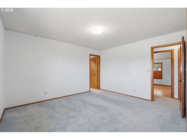 13937 Nw SPRINGVILLE Rd, Portland, OR 97229