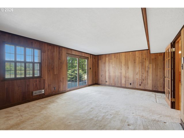13937 Nw SPRINGVILLE Rd, Portland, OR 97229