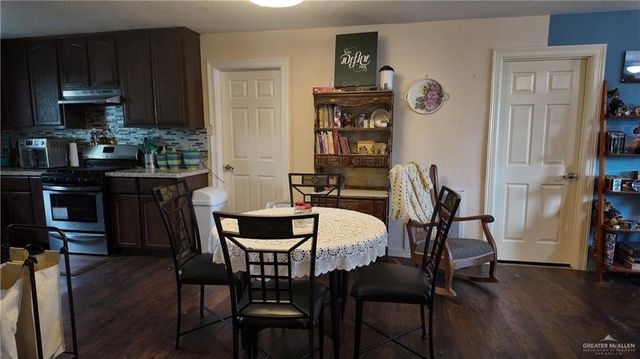 905 W Bowe Street, Pharr, TX 78577