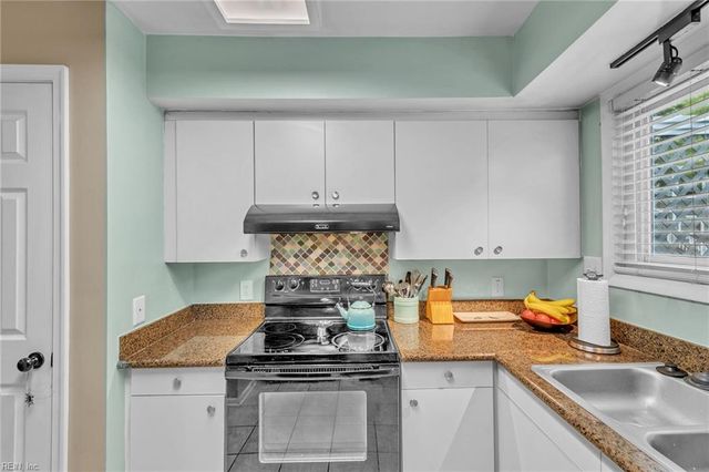 1132 Glengarry WAY, Virginia Beach, VA 23451