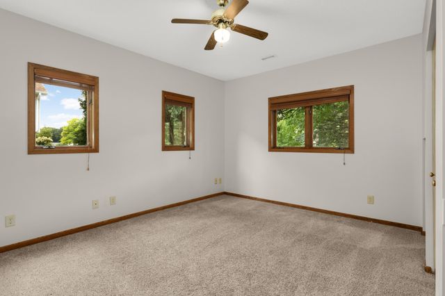 2064 Pin Oak Drive, Eagan, MN 55122