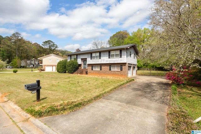 1927 ARONDA DRIVE, Anniston, AL 36207