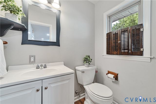 12311 Sloan Dr, Chester, VA 23836