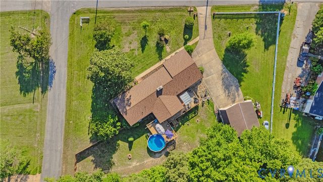 12311 Sloan Dr, Chester, VA 23836