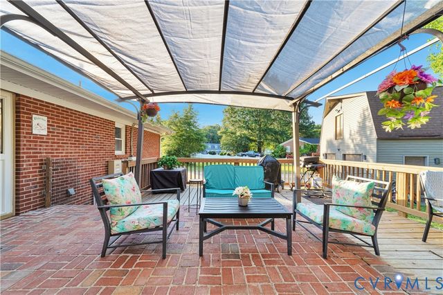 12311 Sloan Dr, Chester, VA 23836