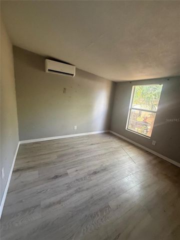 2220 20TH STREET S, St Petersburg, FL 33712
