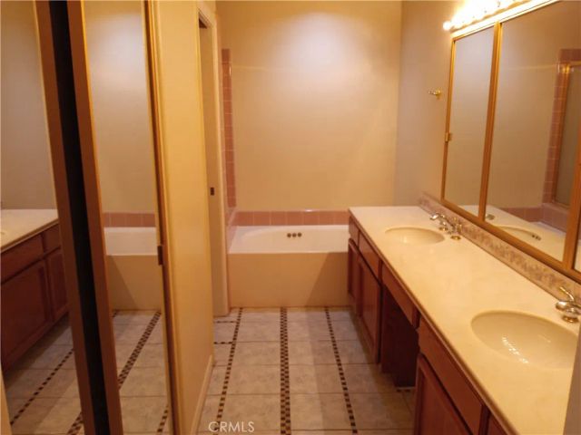 13449 Murphy Hill Drive, Whittier, CA 90601