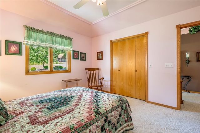 31 Lancaster Drive, Bella Vista, AR 72715