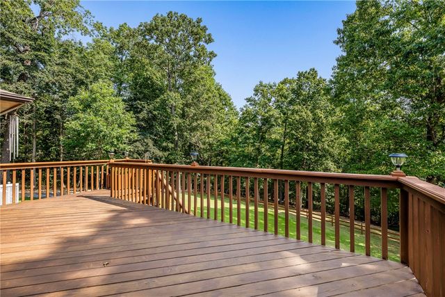 31 Lancaster Drive, Bella Vista, AR 72715