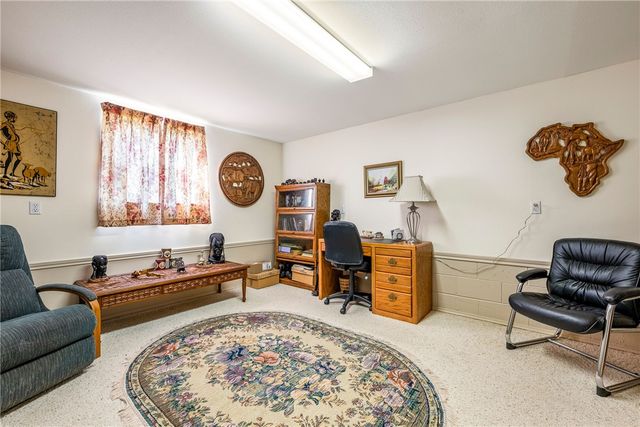 31 Lancaster Drive, Bella Vista, AR 72715