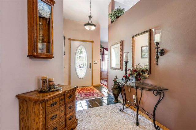 31 Lancaster Drive, Bella Vista, AR 72715