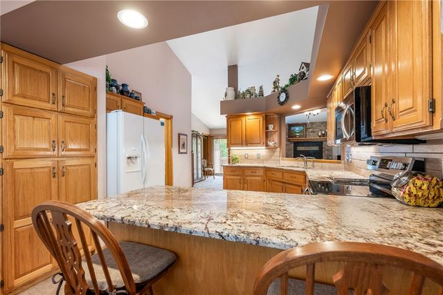 31 Lancaster Drive, Bella Vista, AR 72715