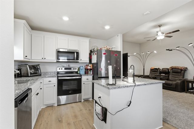 1504 Garfield Drive, Greenville, TX 75401