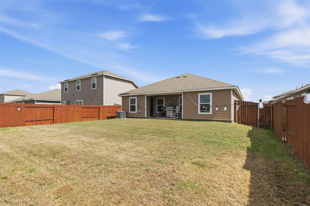 1504 Garfield Drive, Greenville, TX 75401