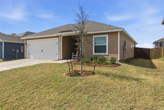 1504 Garfield Drive, Greenville, TX 75401