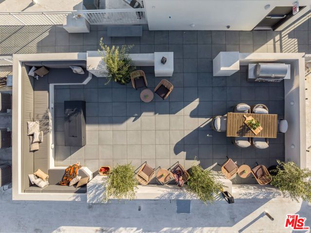 1110 S Spaulding Avenue PH6, Los Angeles, CA 90019