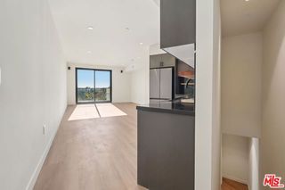 1110 S Spaulding Avenue PH6, Los Angeles, CA 90019