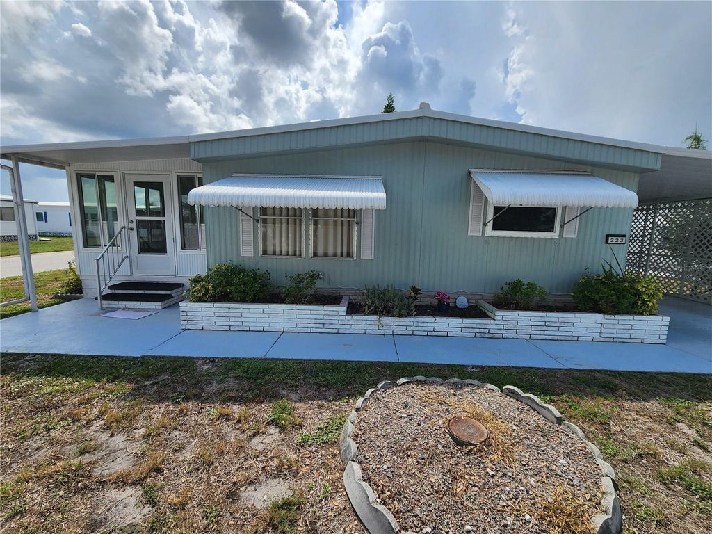 808 53RD AVENUE E 223, Bradenton, FL 34203