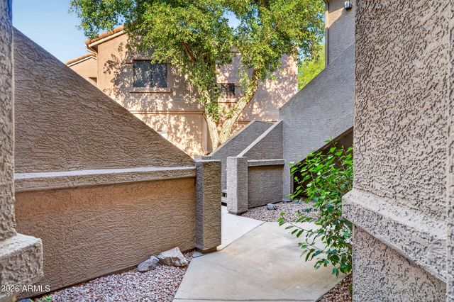 15225 N 100TH Street 1209, Scottsdale, AZ 85260
