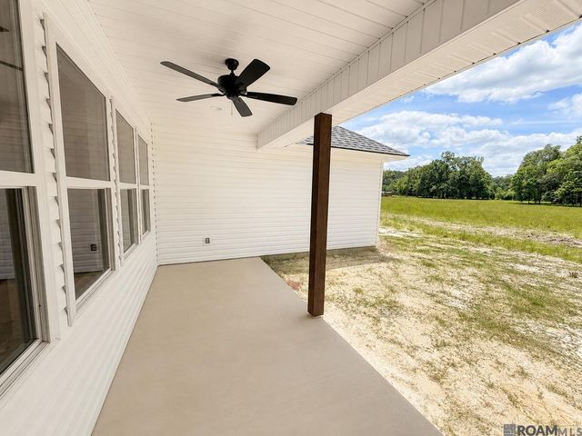 14468 Florida Blvd, Livingston, LA 70754