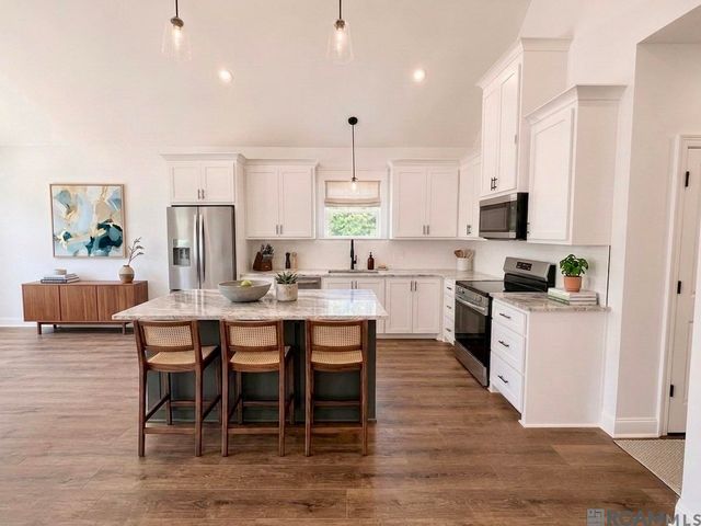 14468 Florida Blvd, Livingston, LA 70754