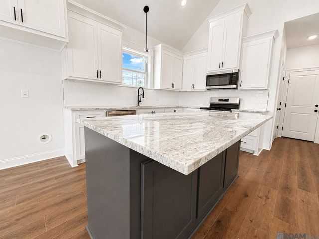 14468 Florida Blvd, Livingston, LA 70754
