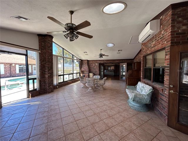 9130 SE 72ND AVENUE, Ocala, FL 34472