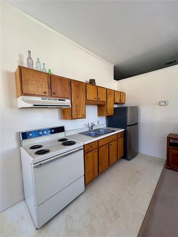 9130 SE 72ND AVENUE, Ocala, FL 34472