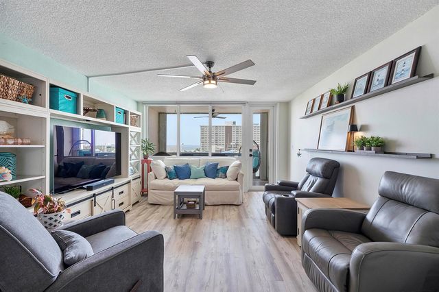 305 N POMPANO BEACH Boulevard 804, Pompano Beach, FL 33062