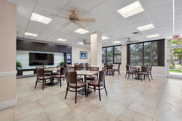 305 N POMPANO BEACH Boulevard 804, Pompano Beach, FL 33062