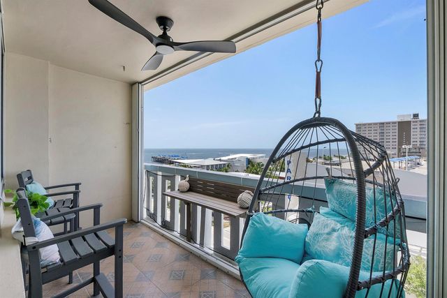 305 N POMPANO BEACH Boulevard 804, Pompano Beach, FL 33062