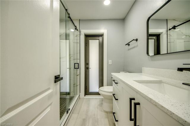 412 NE 17th PL, Cape Coral, FL 33909