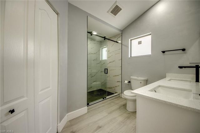 412 NE 17th PL, Cape Coral, FL 33909