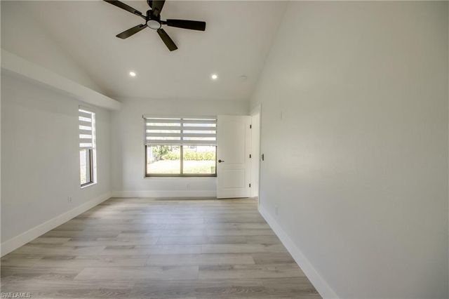 412 NE 17th PL, Cape Coral, FL 33909