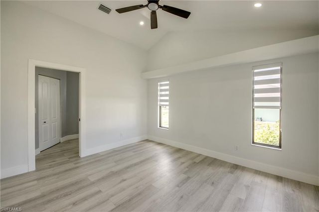 412 NE 17th PL, Cape Coral, FL 33909