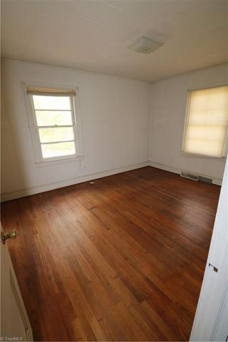 2389 Greensboro Street Extension, Lexington, NC 27295