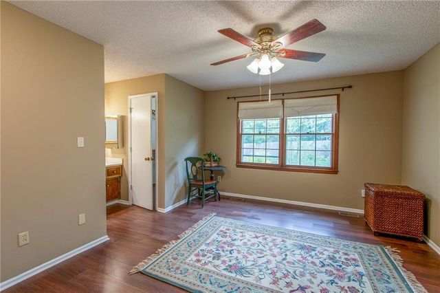 3817 Stetson Drive, Lawrence, KS 66049