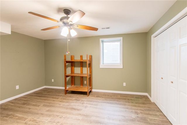 3817 Stetson Drive, Lawrence, KS 66049