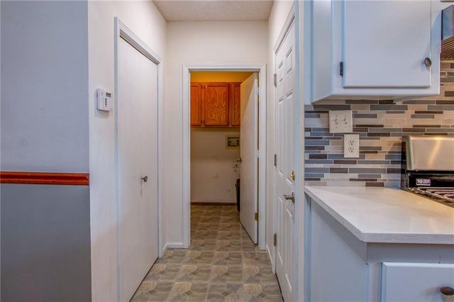 3817 Stetson Drive, Lawrence, KS 66049