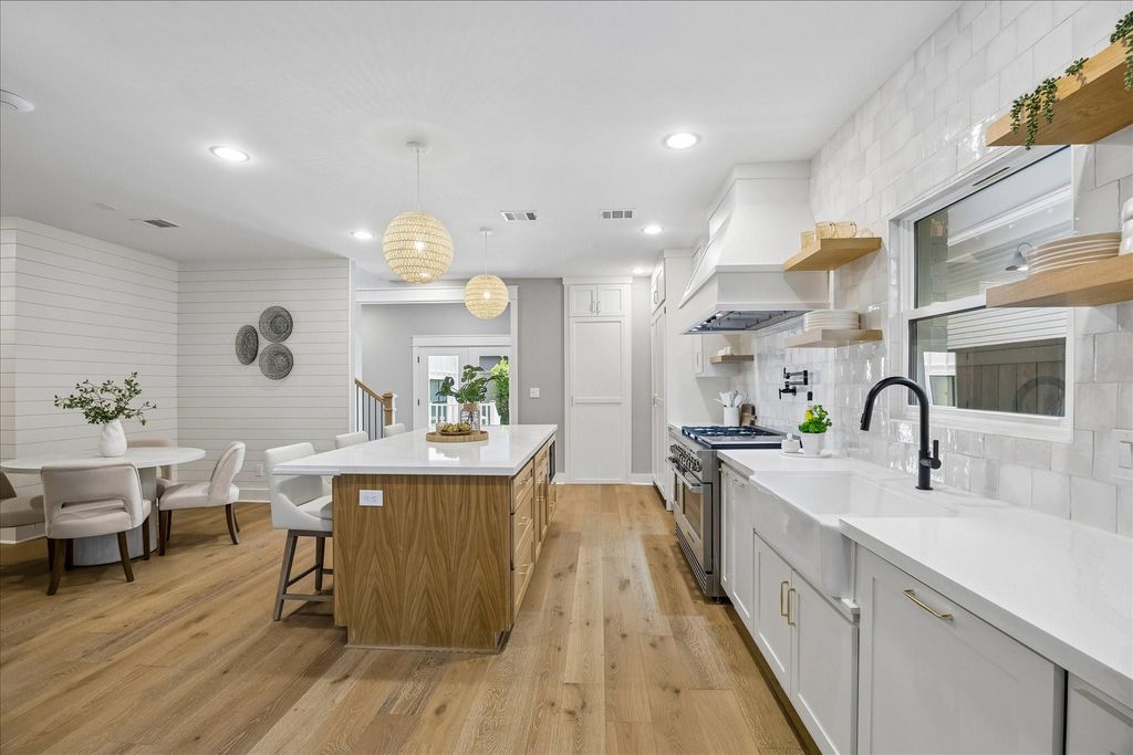 1112 Merrill Street, Houston, TX 77009